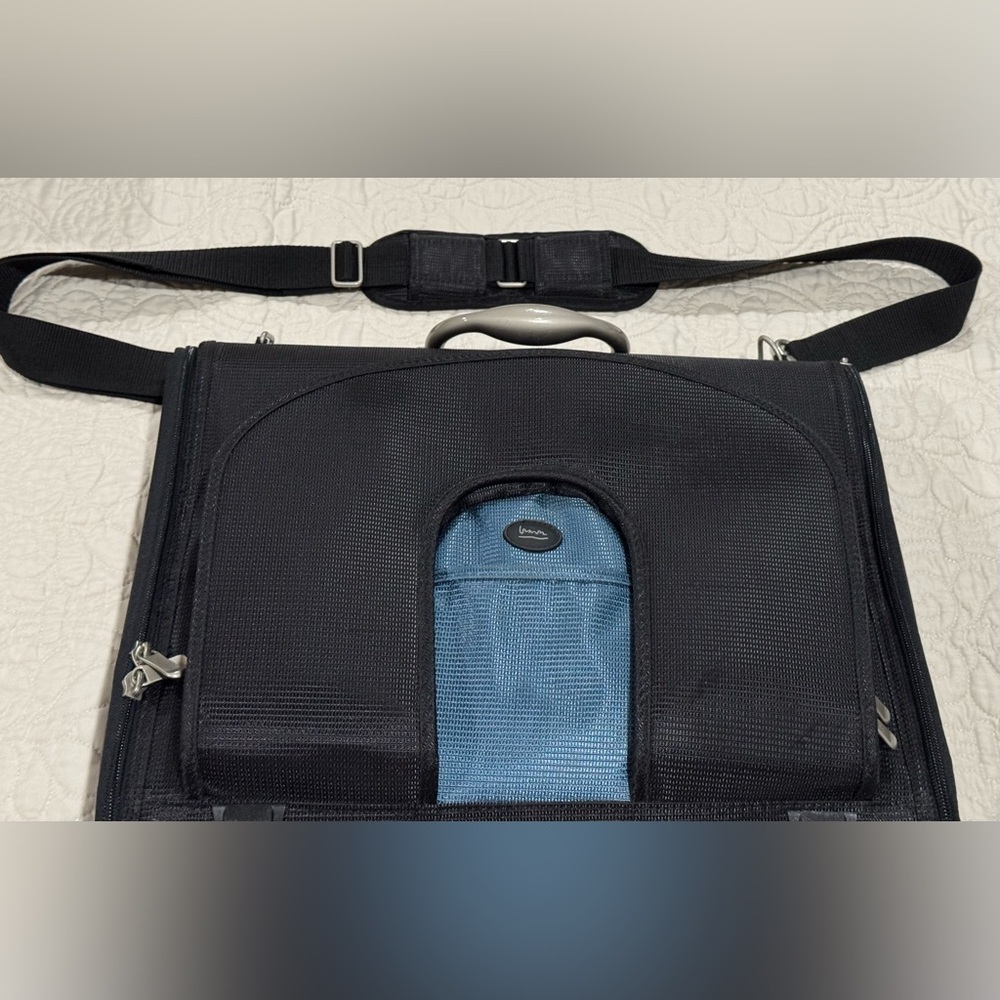 Michael Graves Architect 16” Stand Up Laptop Travel Business Briefcase